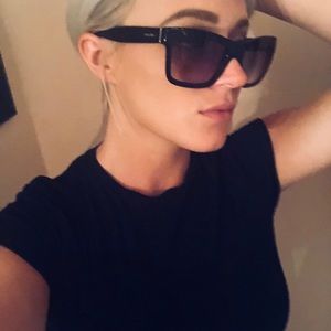 Prada PR 25QS Sunglasses